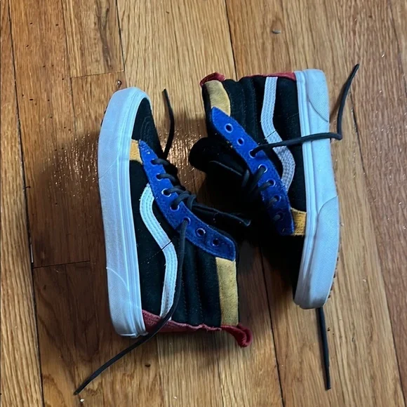 Vans sk8 hi MTE size 2.5 kids - Picture 1 of 8
